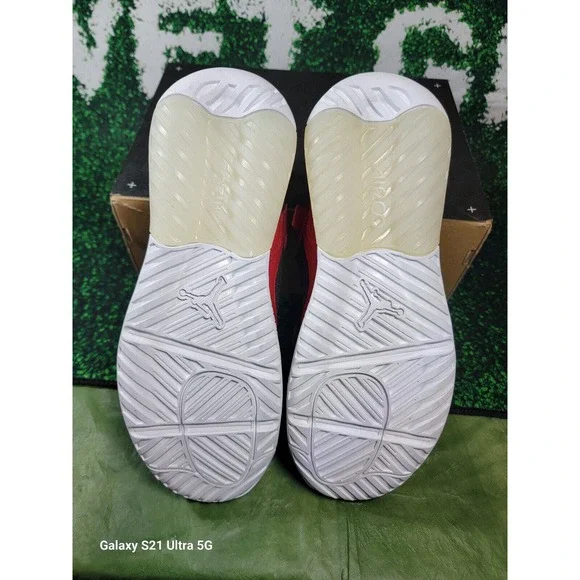 Jordan MA2 Bred W - CW5992-600 Size 10.5 - with original box excellent condition - Picture 9 of 13